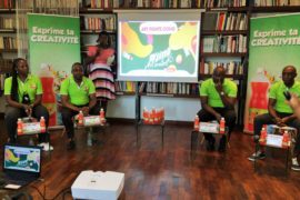 Douala,lors de la conférence de lancement du D'jino Art Contest