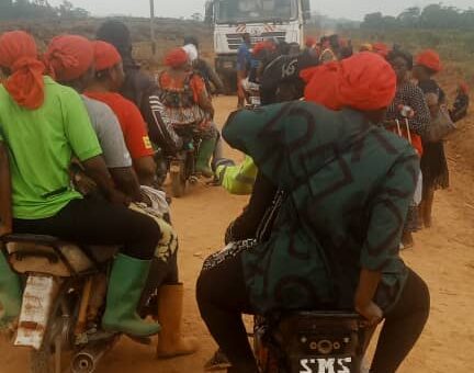 Afrise manifeste sur le site de la Socapalm à Edéa